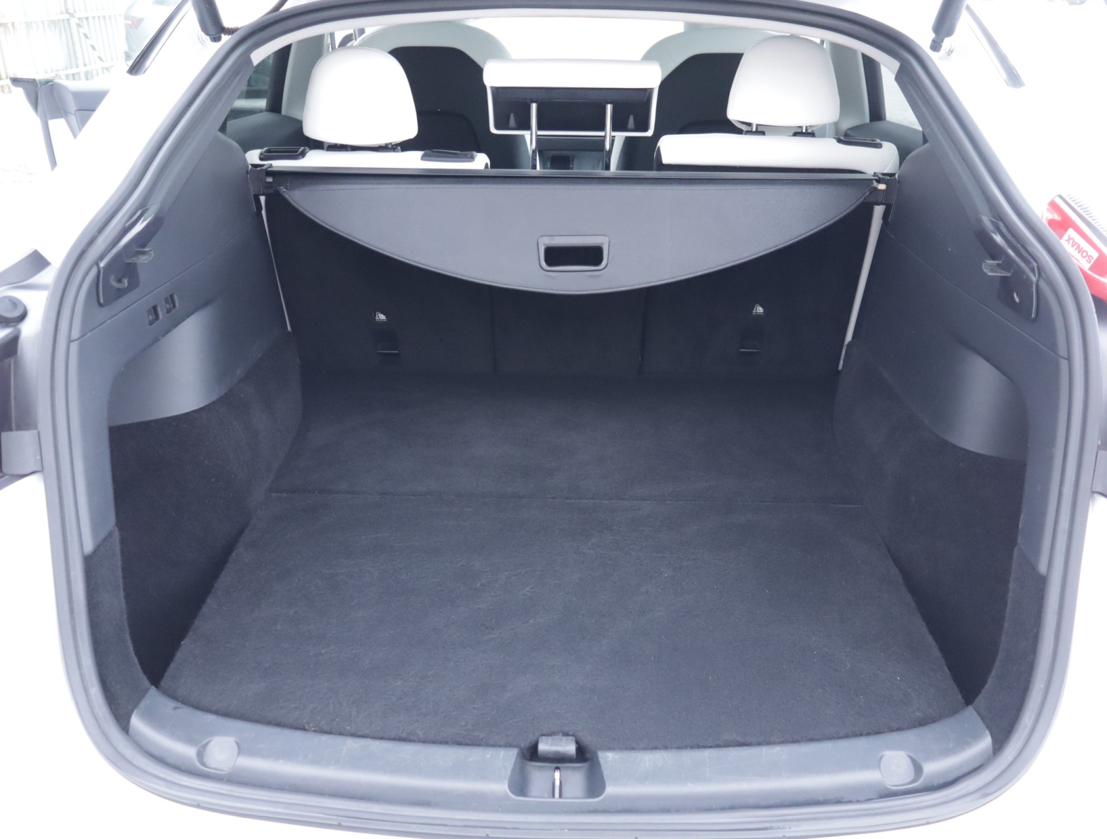 Tesla Model Y - 2021