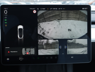 Tesla Model Y - 2021