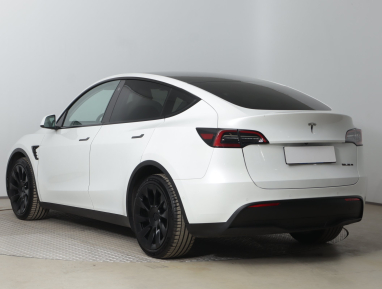 Tesla Model Y - 2021