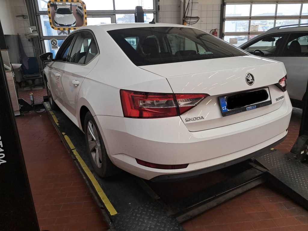 Škoda Superb