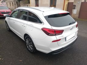 Hyundai i30 - 2023