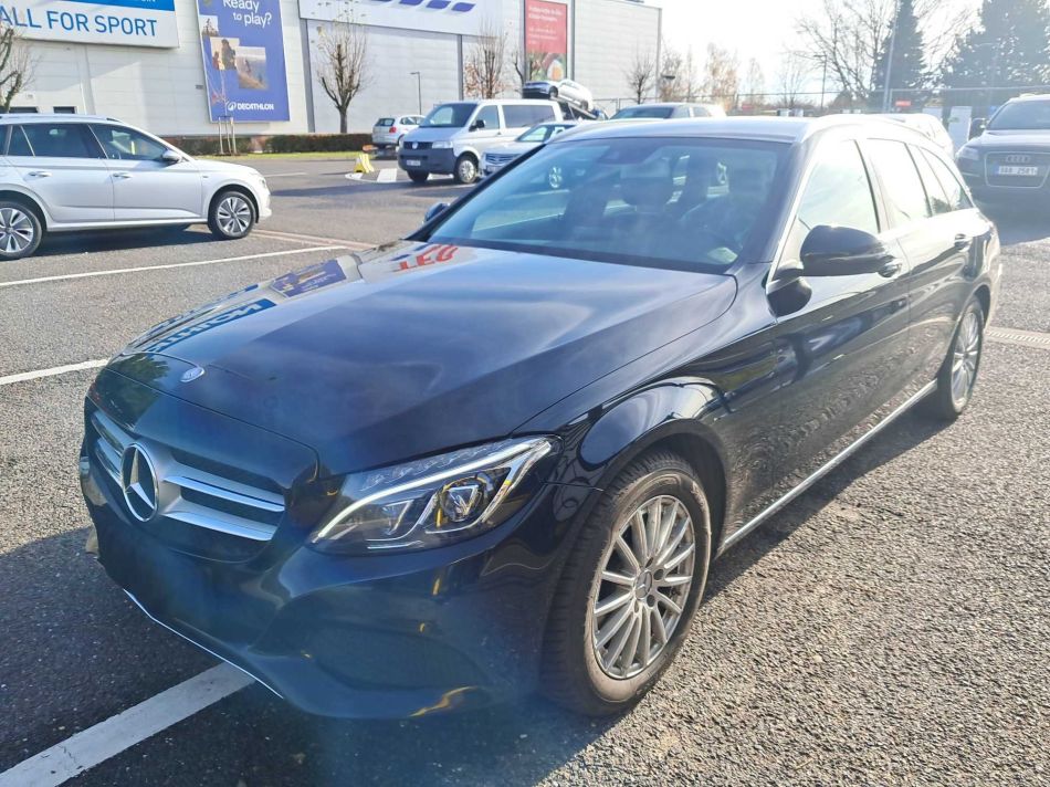 Mercedes-Benz C - 2016