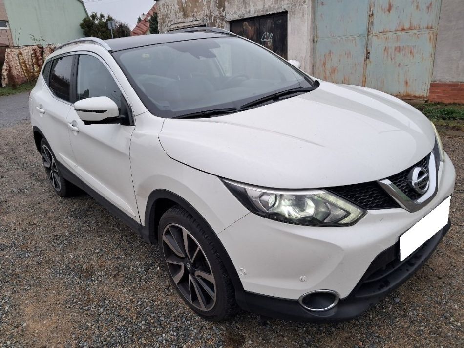 Nissan Qashqai - 2015