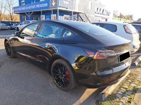 Tesla Model 3 - 2020