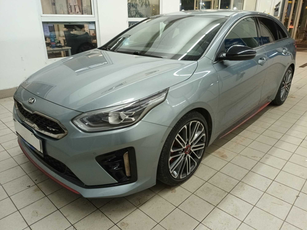 Kia ProCeed