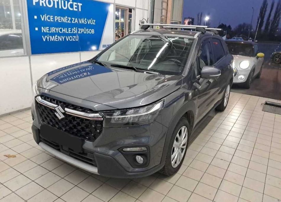 Suzuki SX4 S-Cross - 2024