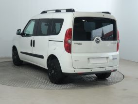 Opel Combo - 2012