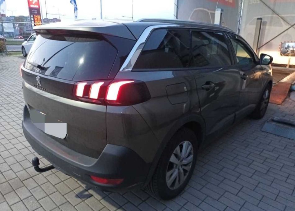 Peugeot 5008 - 2018