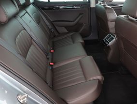 Škoda Superb - 2019