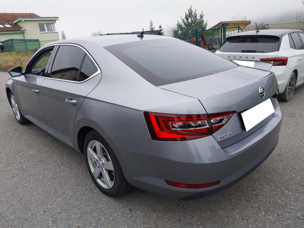 Škoda Superb