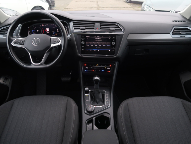 Volkswagen Tiguan Allspace - 2024