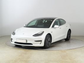 Tesla Model 3 - 2020