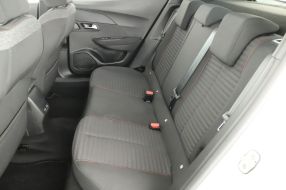 Peugeot e-2008 - 2022