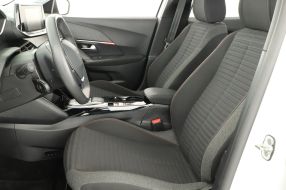 Peugeot e-2008 - 2022