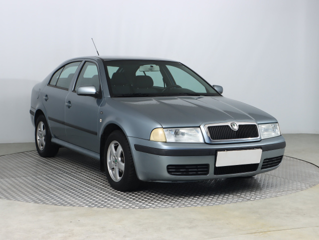 Škoda Octavia 2004