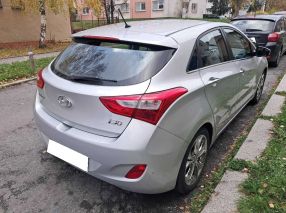 Hyundai i30 - 2012