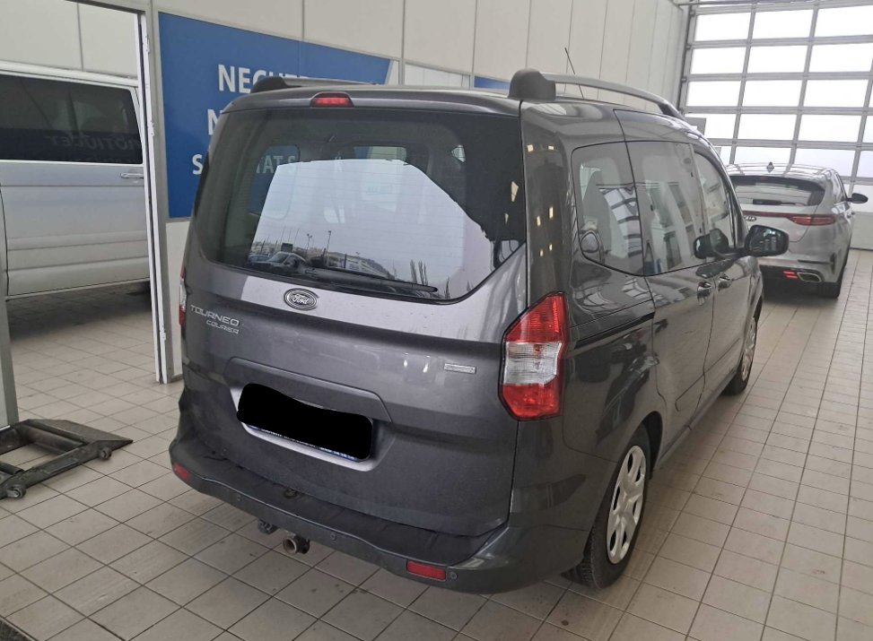 Ford Tourneo Courier