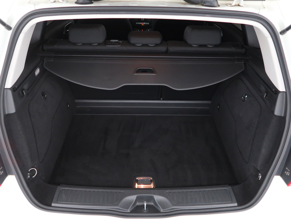 Mercedes-Benz B