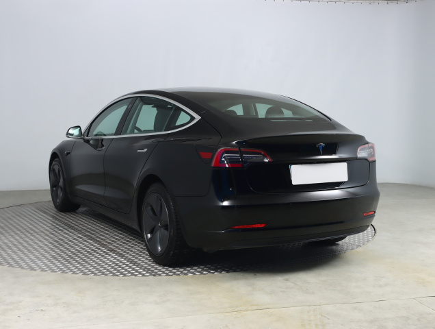Tesla Model 3 Std Range Plus 52kWh