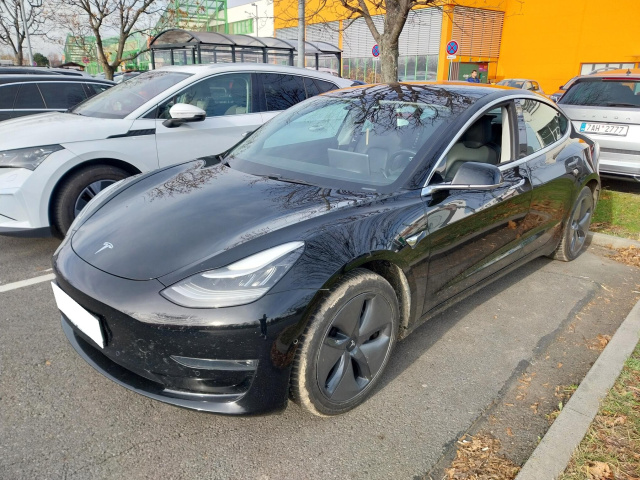 Tesla Model 3 2019