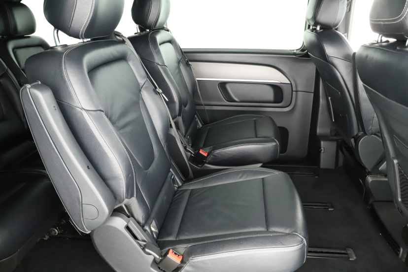 Mercedes-Benz V, 2015