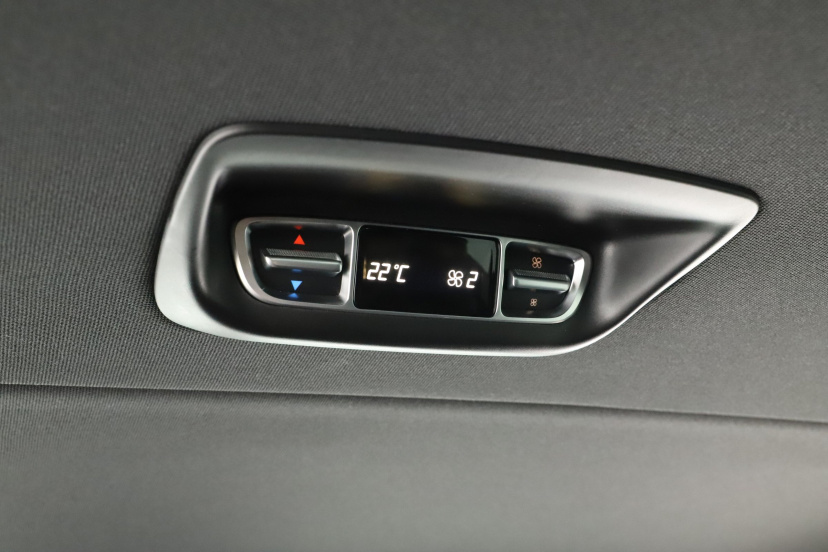 Mercedes-Benz V, 2015