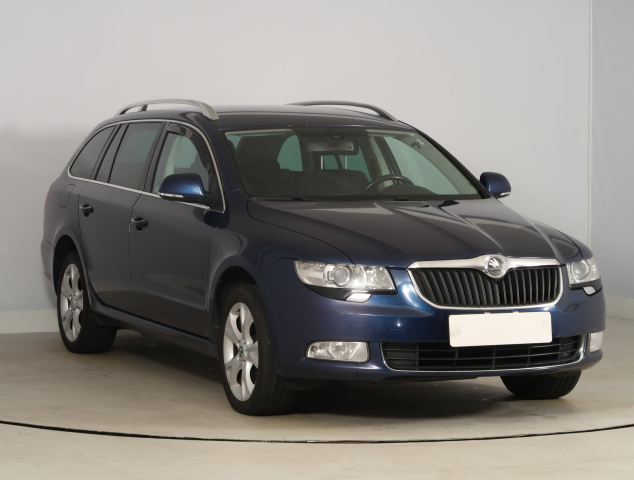 Škoda Superb, 2010