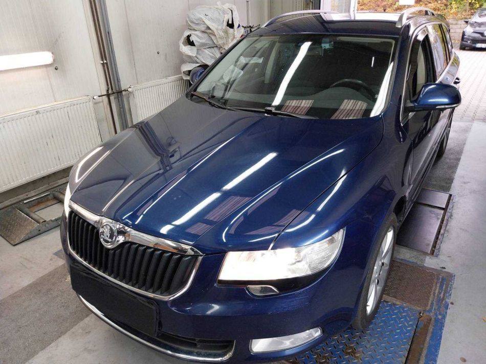Skoda Superb - 2010
