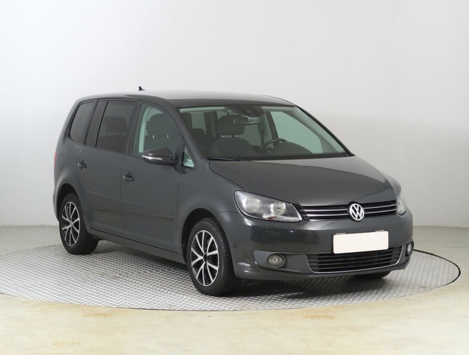 Volkswagen Touran - 2014