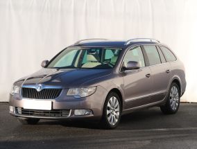 Skoda Superb - 2010