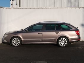 Skoda Superb - 2010