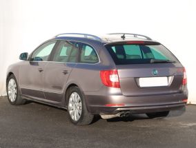 Skoda Superb - 2010