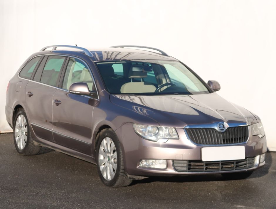 Skoda Superb - 2010