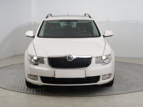 Skoda Superb - 2012