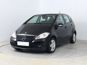 Mercedes-Benz A - 2010