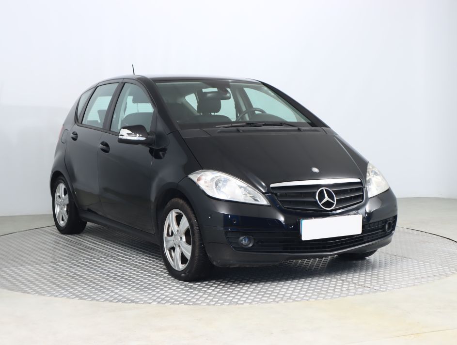 Mercedes-Benz A - 2010