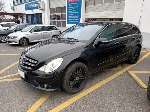 Mercedes-Benz R 2009