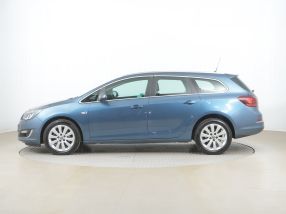 Opel Astra - 2013