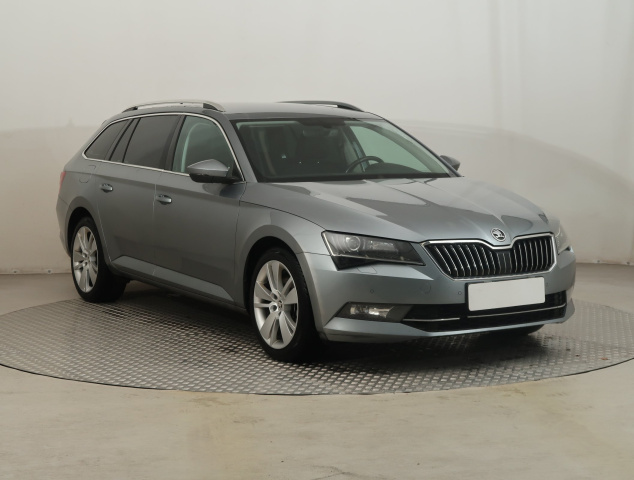 Škoda Superb 2017