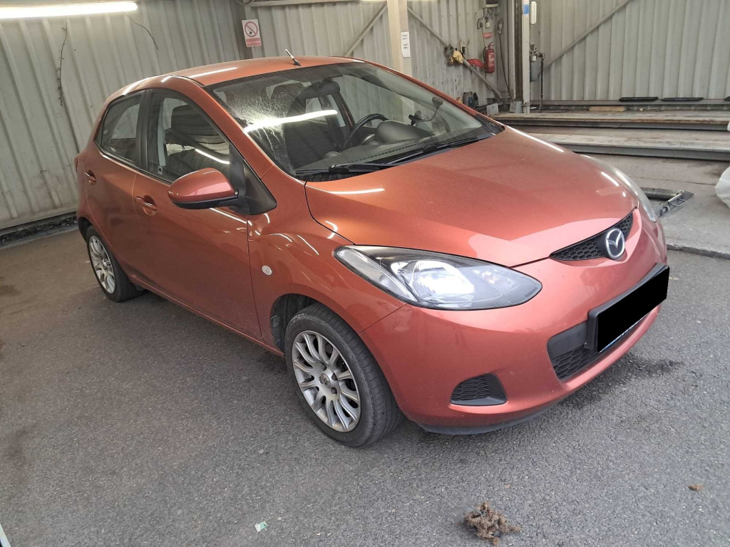 Mazda 2
