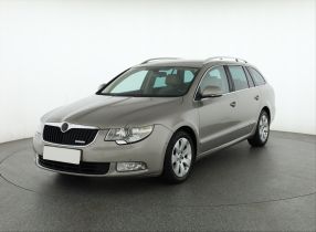 Skoda Superb - 2012