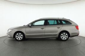 Skoda Superb - 2012