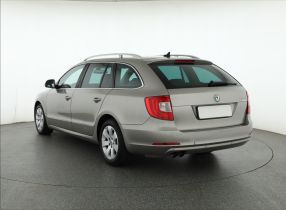 Skoda Superb - 2012