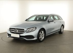 Mercedes-Benz E - 2017