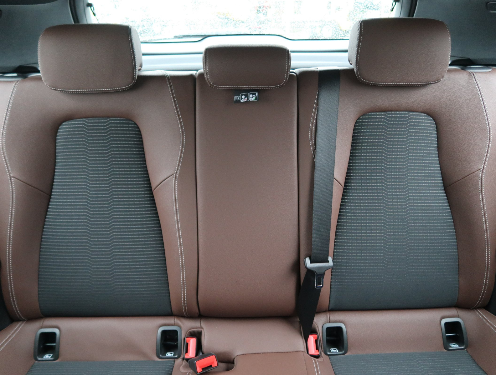 Mercedes-Benz A - 2022