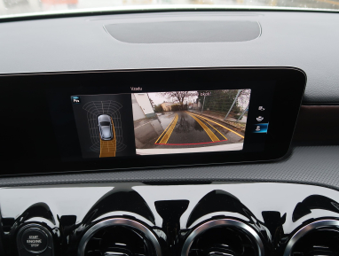 Mercedes-Benz A - 2022