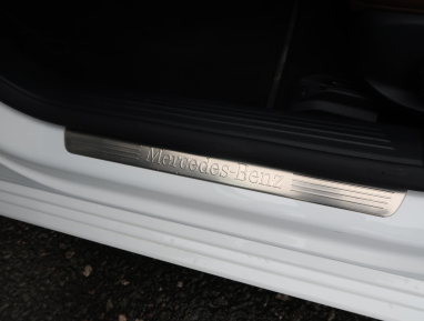 Mercedes-Benz A - 2022