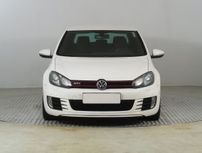 Volkswagen Golf - 2010