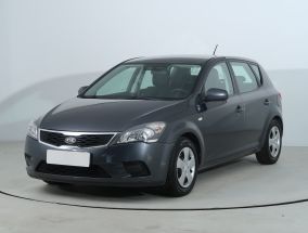 Kia Ceed - 2010
