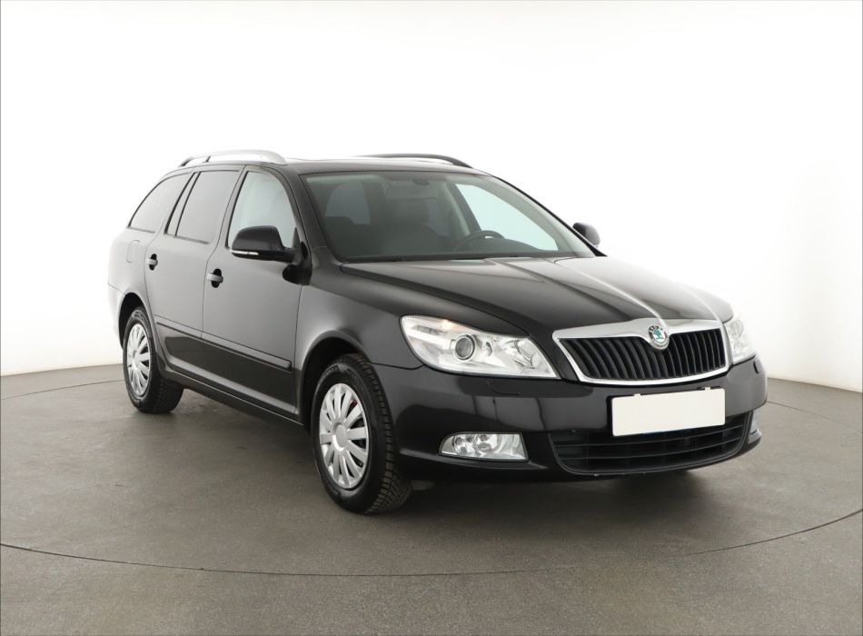 Skoda Octavia - 2011